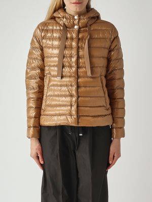 1. Damenjacke aus ultraleichtem Nylon Kamel