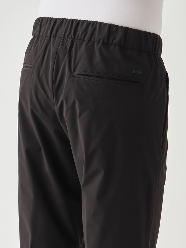 4. Pantalone uomo in nylon stretch superlight Nero Herno pt000077u12691z
