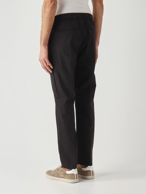 3. Pantalone uomo in nylon stretch superlight Nero