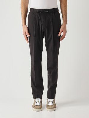 1. Pantalone uomo in nylon stretch superlight Nero