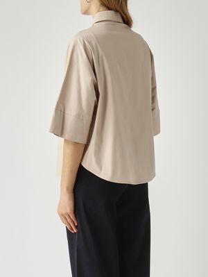 4. Damen-Poloshirt aus Baumwollmischung Puder