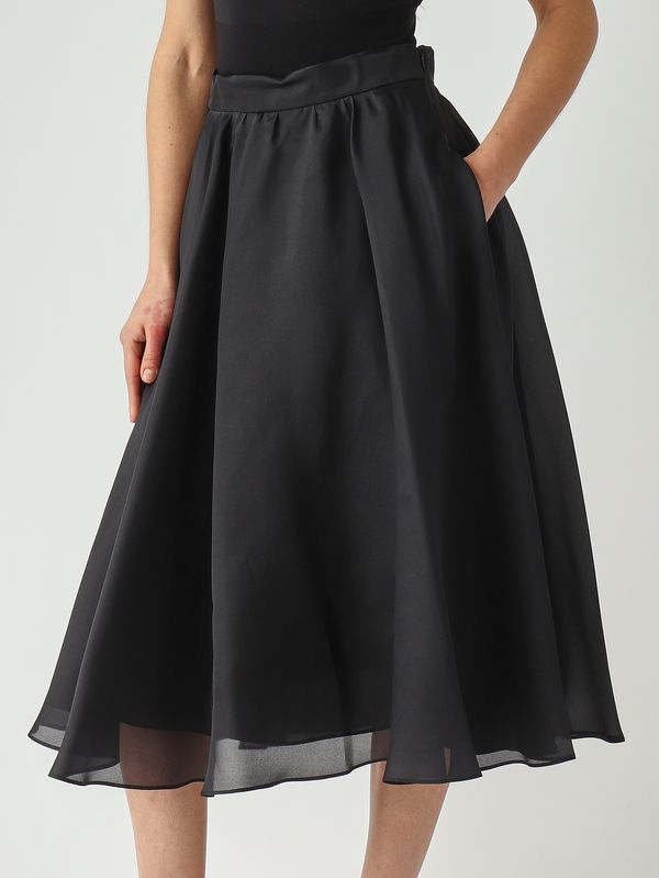 5. Gonna donna Ecalle in seta Nero Max Mara Studio 2616101023600