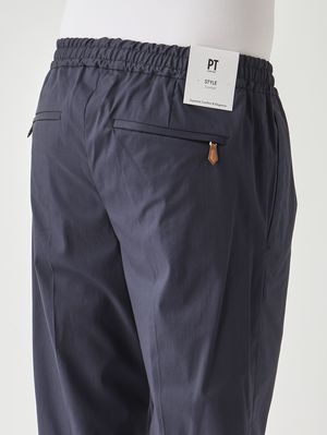 4. Pantalón de hombre Soft en tecno-popelina superligera elástica Azul marino