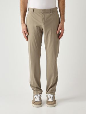 1. Herrenhose Epsilon aus technischem, organischem Stretchgewebe Beige