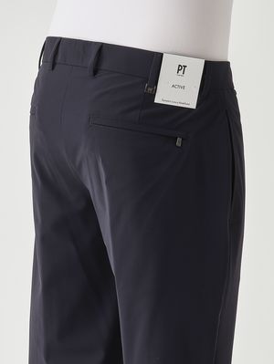 4. Herrenhose Epsilon aus technischem, organischem Stretchgewebe Marineblau
