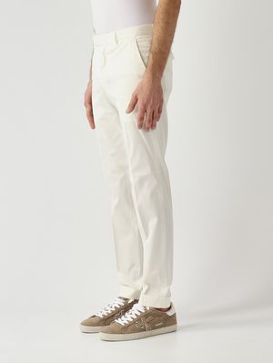 2. Pantalone uomo Master in cotone e seta stretch Burro