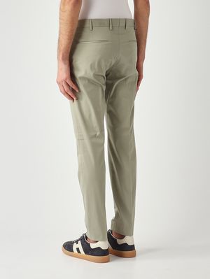 3. Pantalón de hombre Dieci en algodón elástico premium efecto satén Salvia