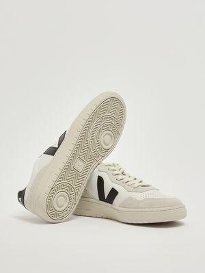 4. Herren-Sneaker V-90 aus O.T.-Leder Schwarz-Weiß