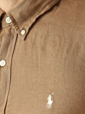 4. Chemise homme custom fit en lin Caramel
