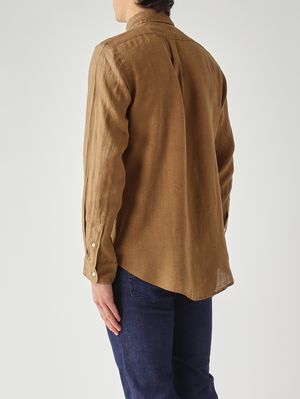 3. Chemise homme custom fit en lin Caramel
