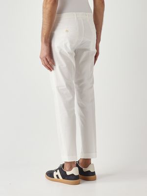 3. Pantalone uomo in gabardina di cotone stretch Bianco