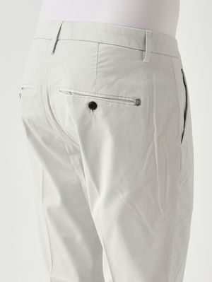 4. Herrenhose Gaubert aus Stretch-Satin Kalk