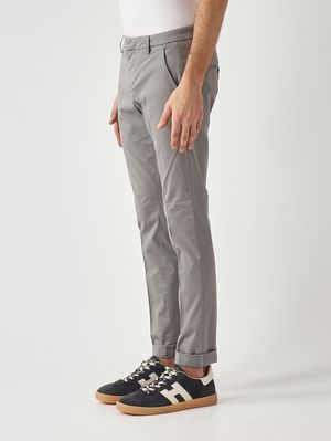 2. Herrenhose Gaubert aus Stretch-Satin Grau