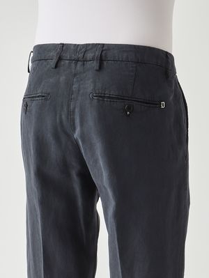 4. Herrenhose Ral aus Leinen-Baumwoll-Mix Universum