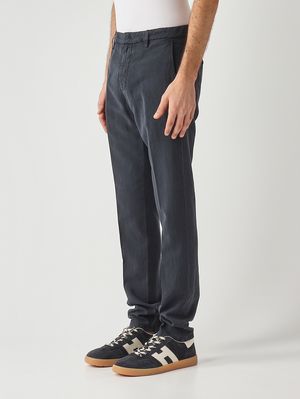 2. Herrenhose Ral aus Leinen-Baumwoll-Mix Universum