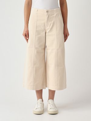 1. Damenjeans aus Baumwolle Pergament