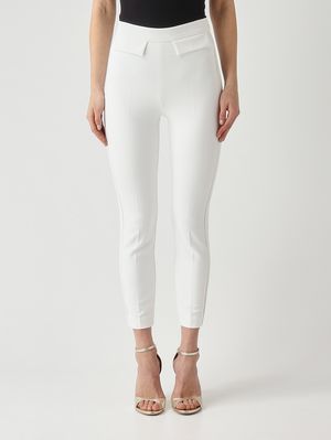 1. Damenhose aus Stretch-Doppelkrepp Elfenbein