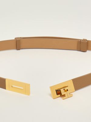 2. Cinturón de mujer de piel Daino