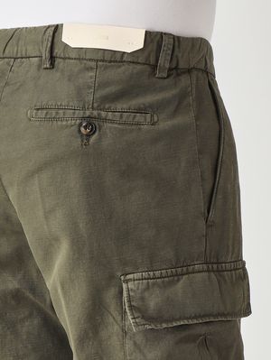 4. Pantalón corto para hombre Newport de algodón y lino elástico. Militar