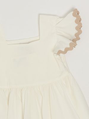 3. Mädchenkleid aus Stretch-Baumwolle Weiß