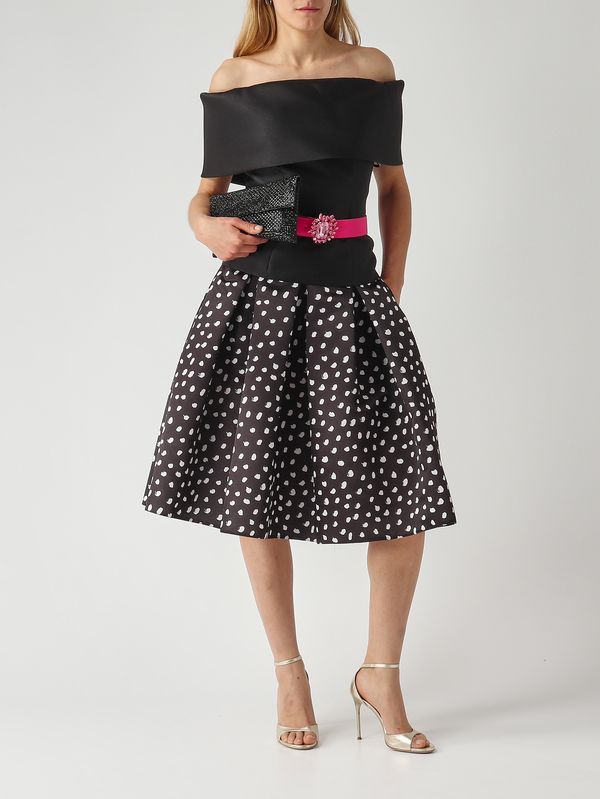 2. Top donna in tessuto effetto mikado Nero Giada Curti gcr26tr195