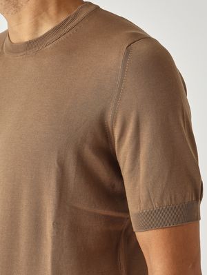 5. Camiseta de hombre de algodón orgánico Tabaco