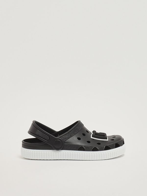 1. Zueco de goma para niño Negro Dolce e Gabbana dn0213at079