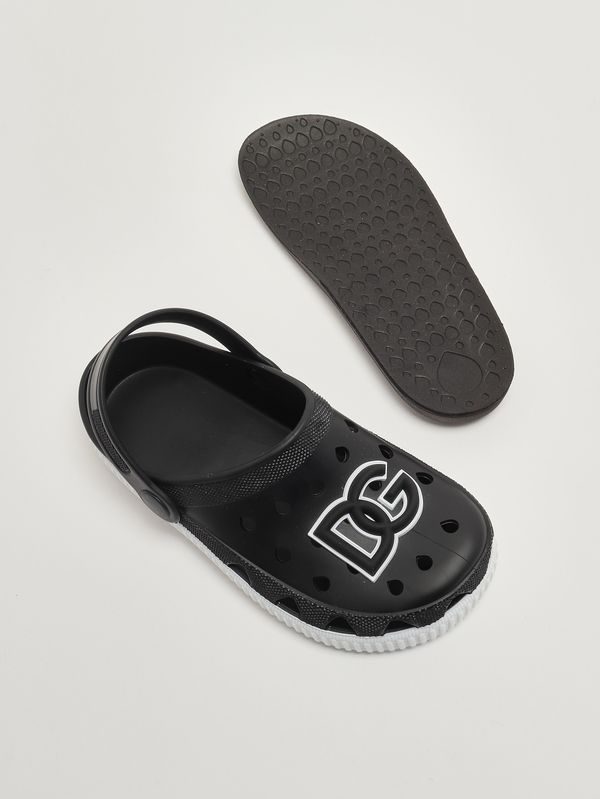 5. Zueco de goma para niño Negro Dolce e Gabbana dn0213at079