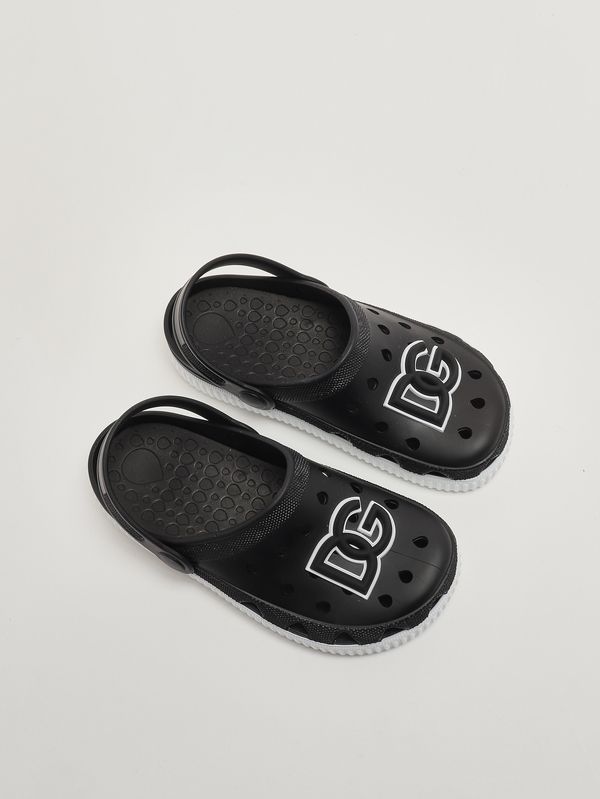 2. Zueco de goma para niño Negro Dolce e Gabbana dn0213at079