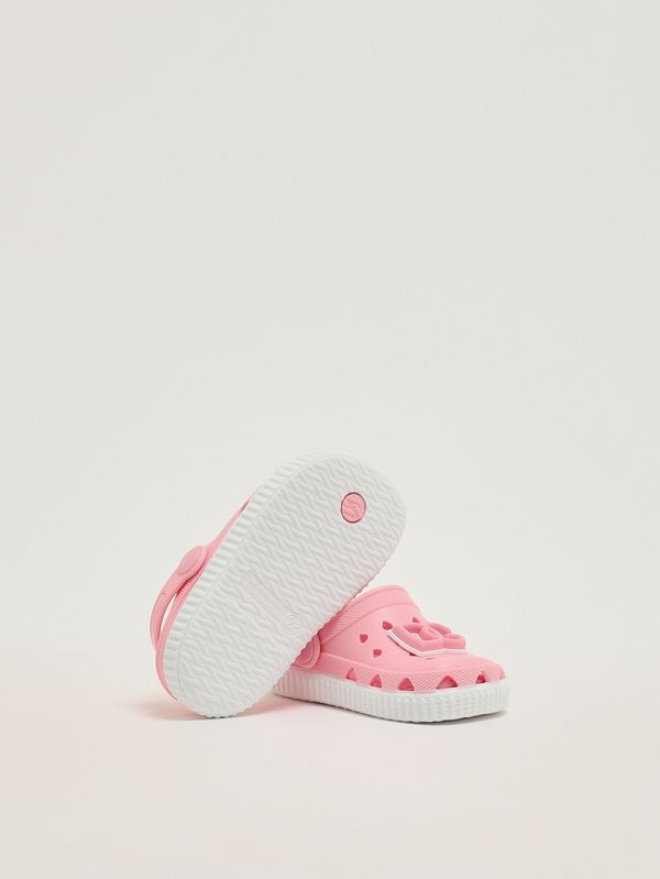 4. Zueco de goma para niño Rosa Dolce e Gabbana dn0213at079