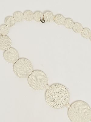 2. Cindy women's raffia necklace Butter
