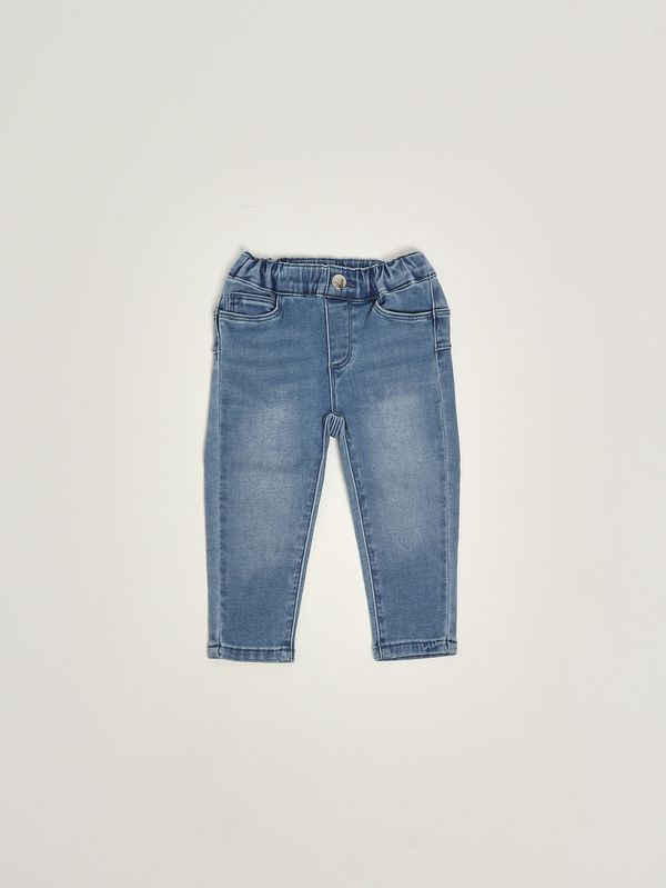 1. Vaqueros para bebé niña Betty Divine de denim de algodón elástico Denim claro Liu Jo ha6023d5046