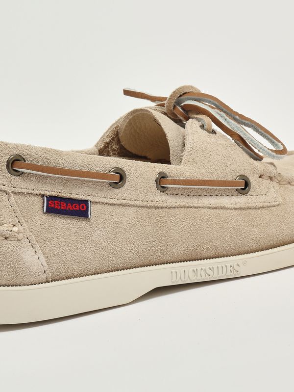 5. Mocasín para hombre Portland Flesh Out en piel de ante sin forro Beige Sebago 7111ptw