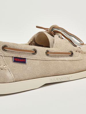 5. Mocasín para hombre Portland Flesh Out en piel de ante sin forro Beige