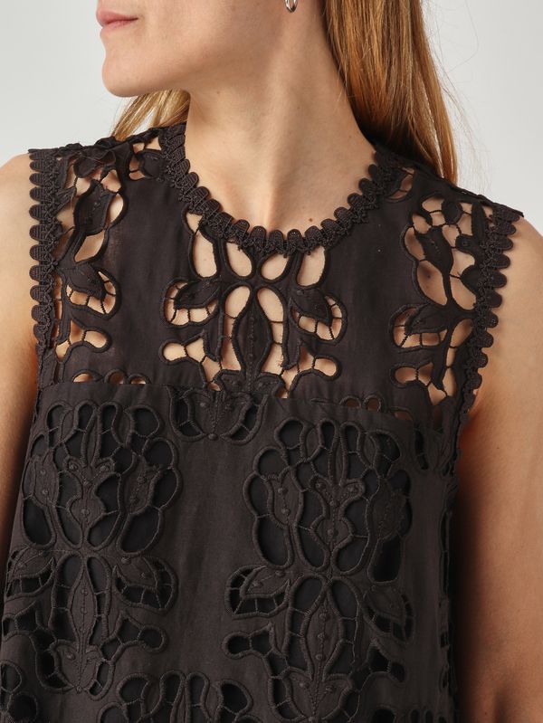 5. Vestido de mujer color amaranto de algodón. Negro Nenette amaranto