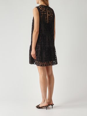 4. Vestido de mujer color amaranto de algodón. Negro