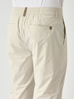 5. Herrenhose Ailty Light Tech PL aus technischem Stretchgewebe Hellbeige