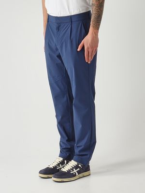 3. Herrenhose Ailty Light Tech PL aus technischem Stretchgewebe Indigoblau