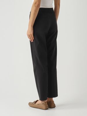 4. Damenhose aus Funktionsmaterial Schwarz
