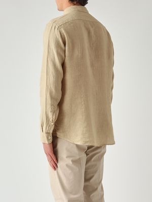 3. Herrenhemd aus Leinen Beige