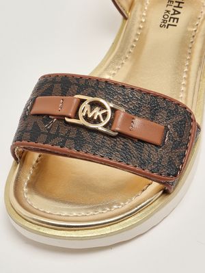 5. Girls' faux leather sandals Brown logo