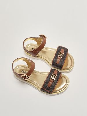 2. Sandales pour fille en simili cuir. Logo marron