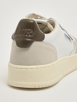 5. Zapatillas para hombre Medalist de piel Blanco-Moro