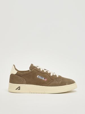 1. Sneakers uomo Medalist in suede Sigaro