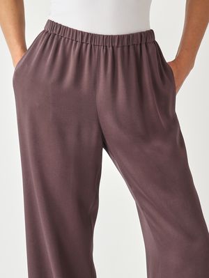 5. Pantalone donna Tiete in tessuto effetto raso Prugna