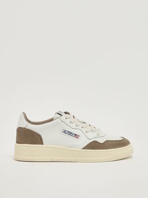 1. Zapatillas de mujer Medalist de piel Blanco-Antílope