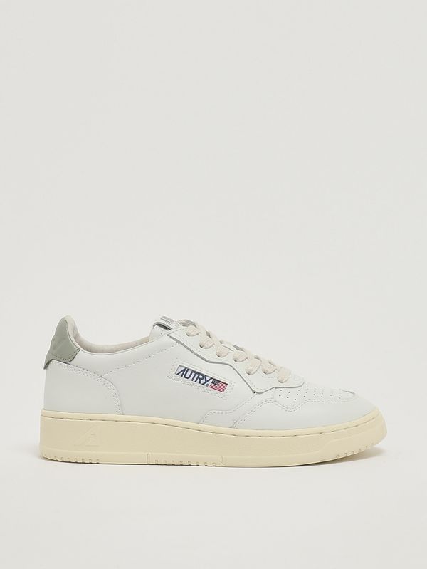 1. Zapatillas de mujer Medalist de piel Blanco-Verde Autry aulwll11