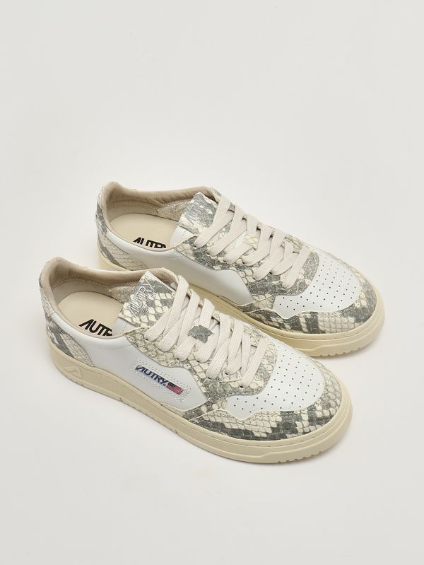 2. Baskets femme Medalist en cuir Saint Pitone Autry aulwve01
