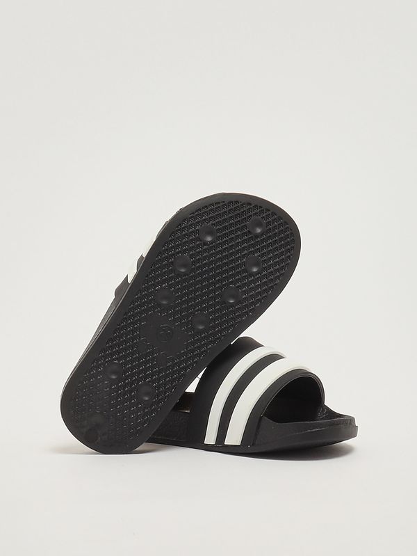 4. Kids' rubber sandals Black-White GCDS gck113