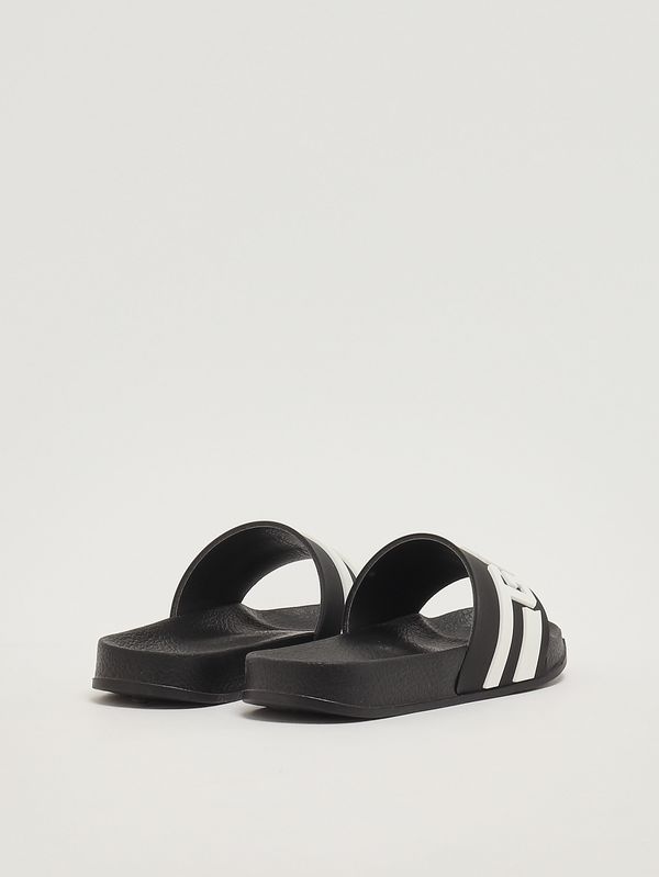 3. Kids' rubber sandals Black-White GCDS gck113